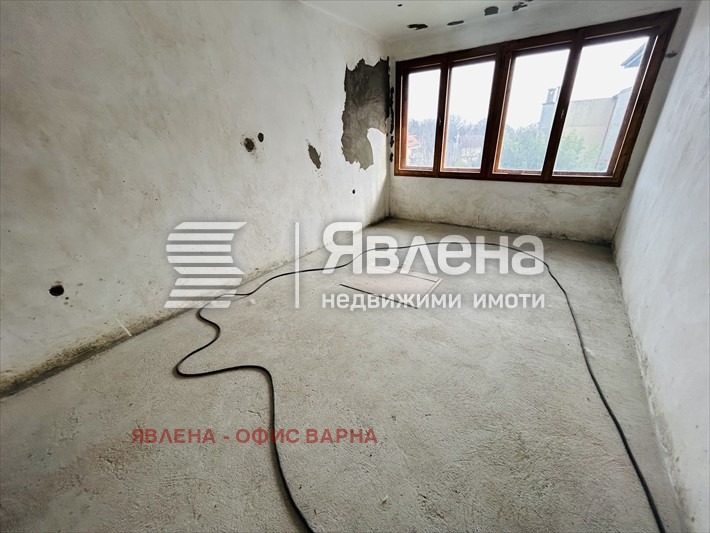 Продава КЪЩА, гр. Варна, м-т Евксиноград, снимка 13 - Къщи - 48636029