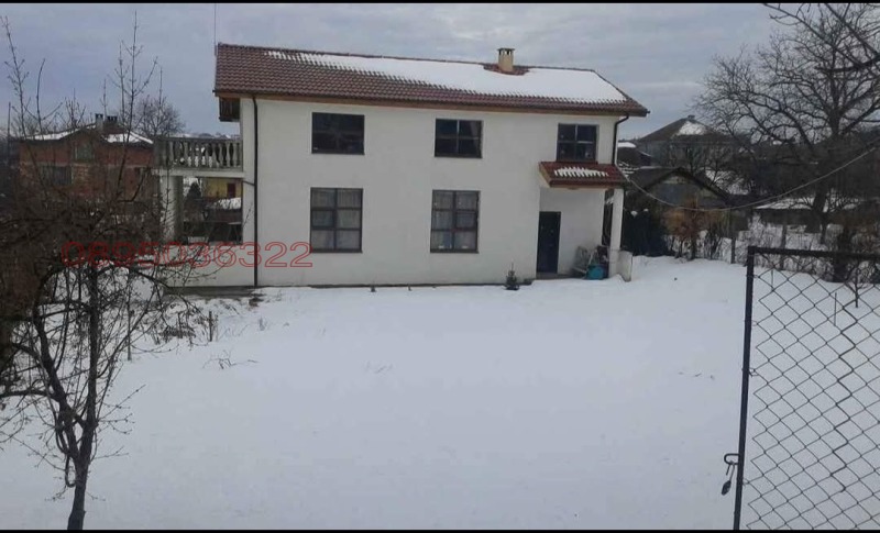 Продава КЪЩА, с. Черни връх, област Бургас