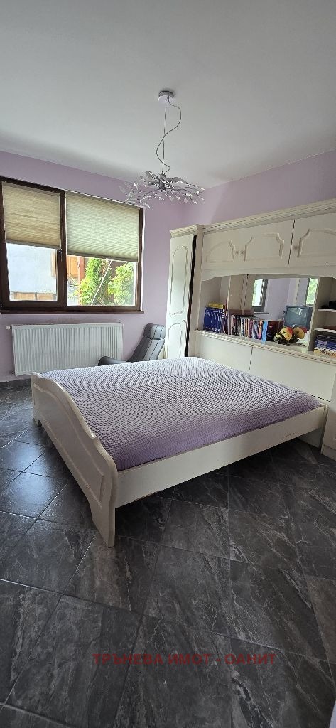 Продава КЪЩА, с. Гълъбовци, област София област, снимка 12 - Къщи - 55429937
