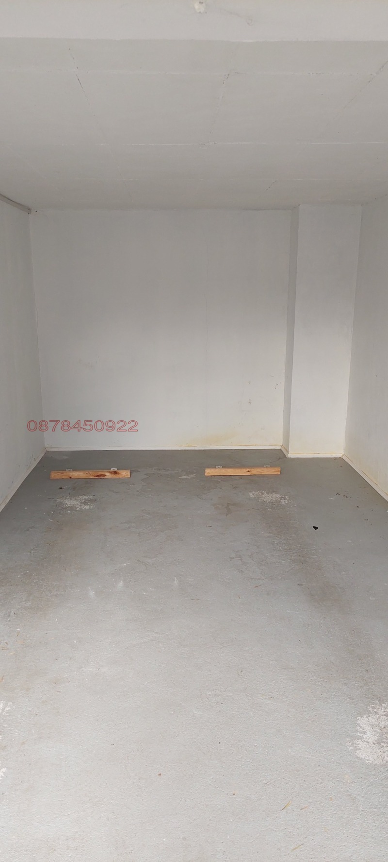 Продава ГАРАЖ, ПАРКОМЯСТО, гр. Русе, Ялта, снимка 4 - Гаражи и паркоместа - 52782552