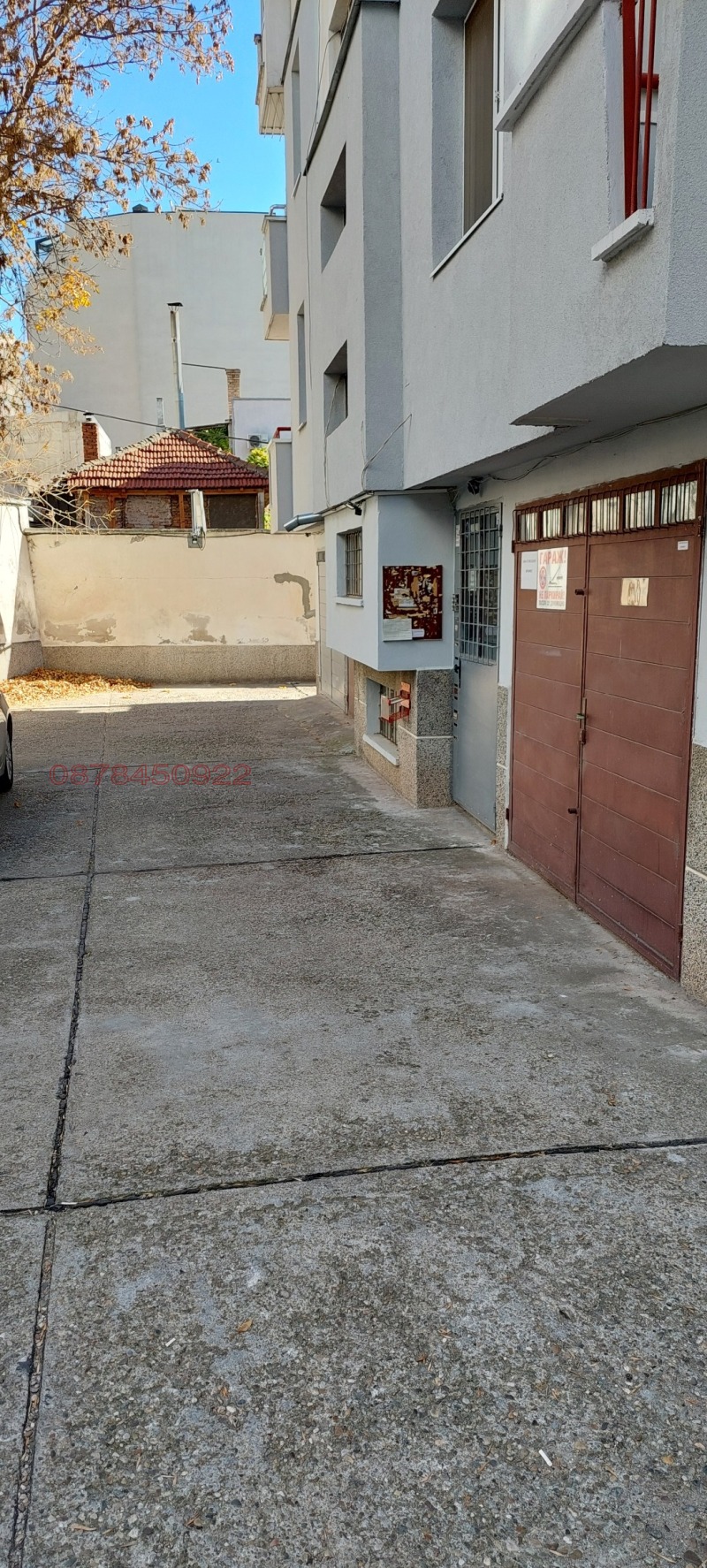 Продава ГАРАЖ, ПАРКОМЯСТО, гр. Русе, Ялта, снимка 11 - Гаражи и паркоместа - 52782552