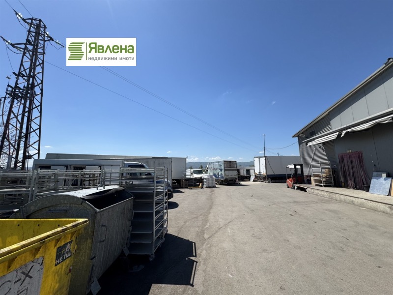 À vendre  Bâtiment industriel région Sofia , Elin Pelin , 876 m² | 31686941 - image [9]