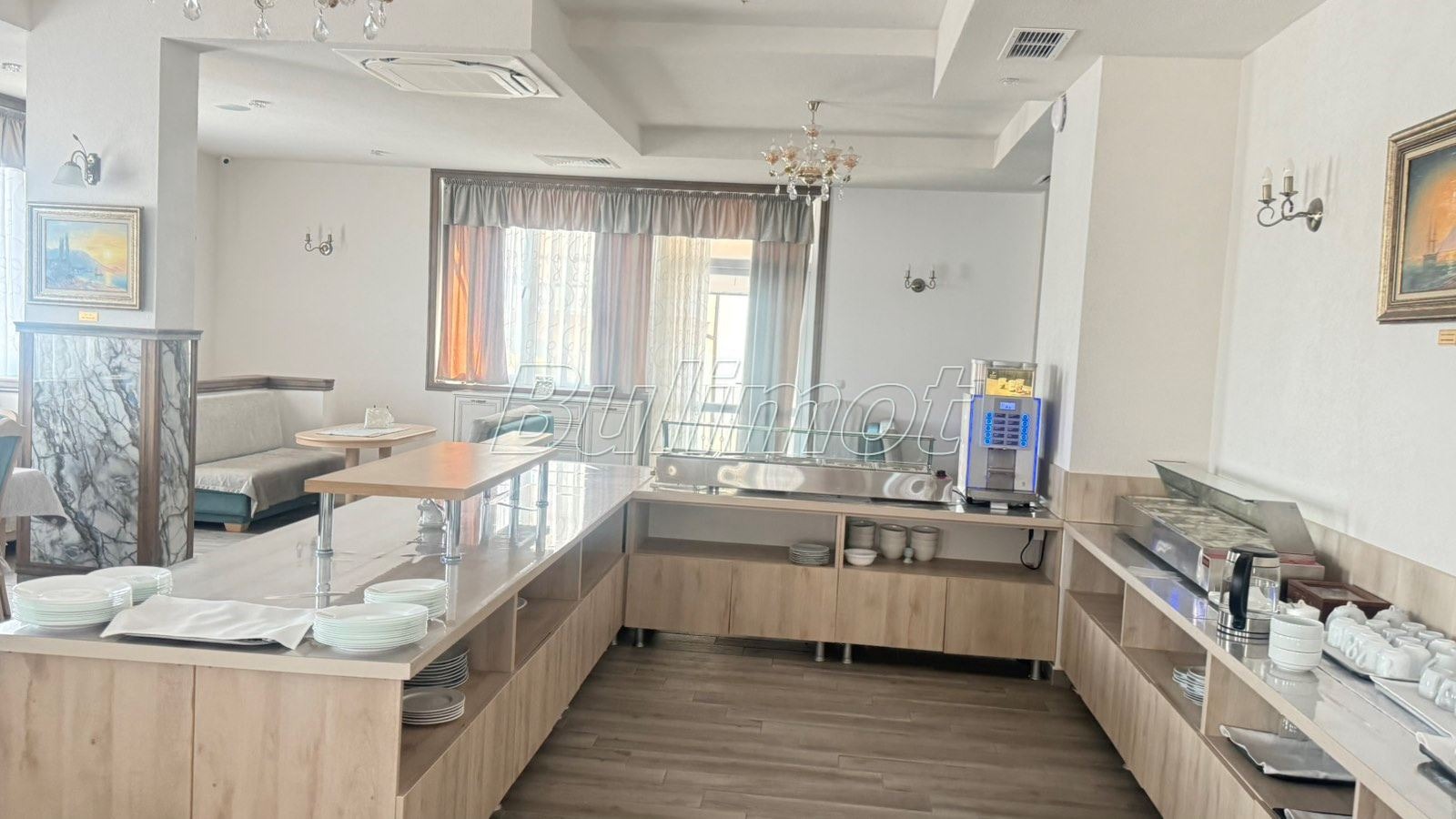 Продава ХОТЕЛ, с. Кранево, област Добрич, снимка 2 - Хотели - 55747895