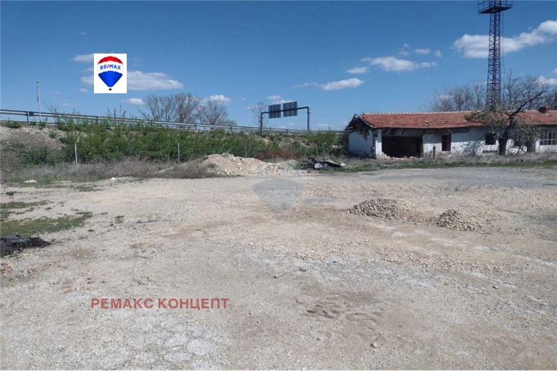 Продава ПАРЦЕЛ в област Шумен, с. Белокопитово - 450 кв.м / 98 000 € » 191 671.34 лв., РЕМАКС КОНЦЕПТ