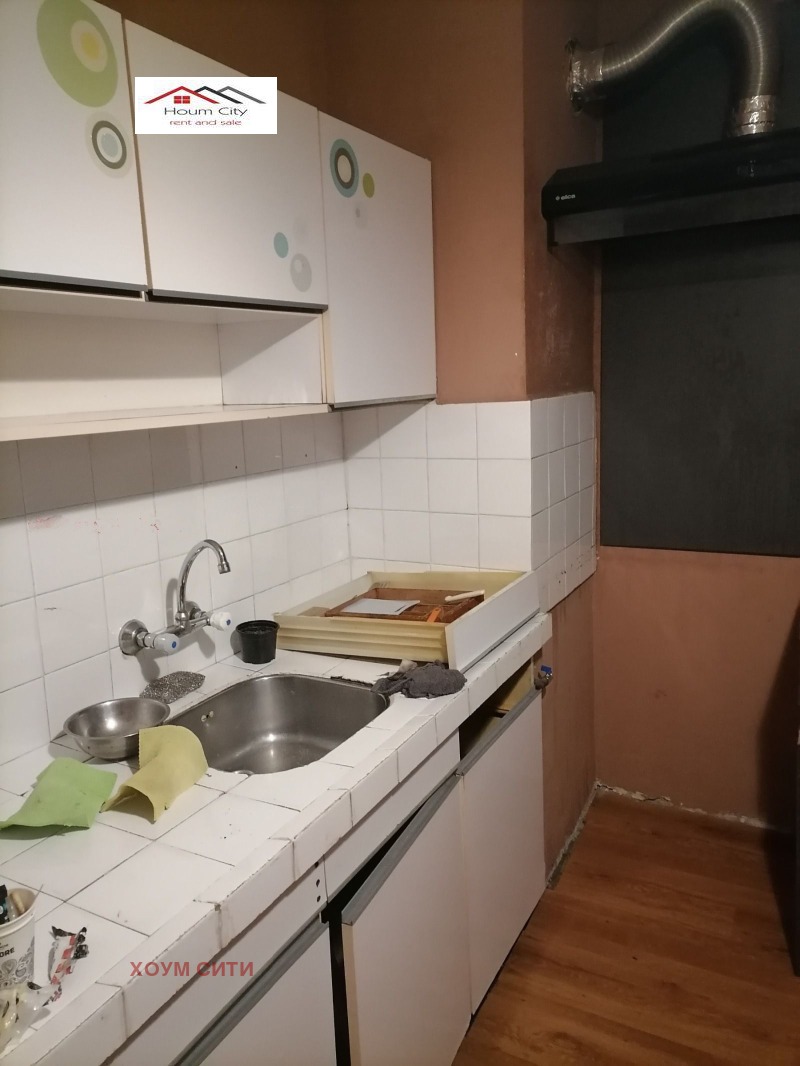 Til salgs  Studio Sofia , Drusjba 1 , 48 kvm | 79497694
