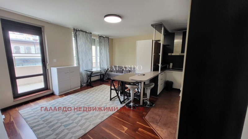 Till salu  1 sovrum Sofia , Lozenec , 82 kvm | 50487824