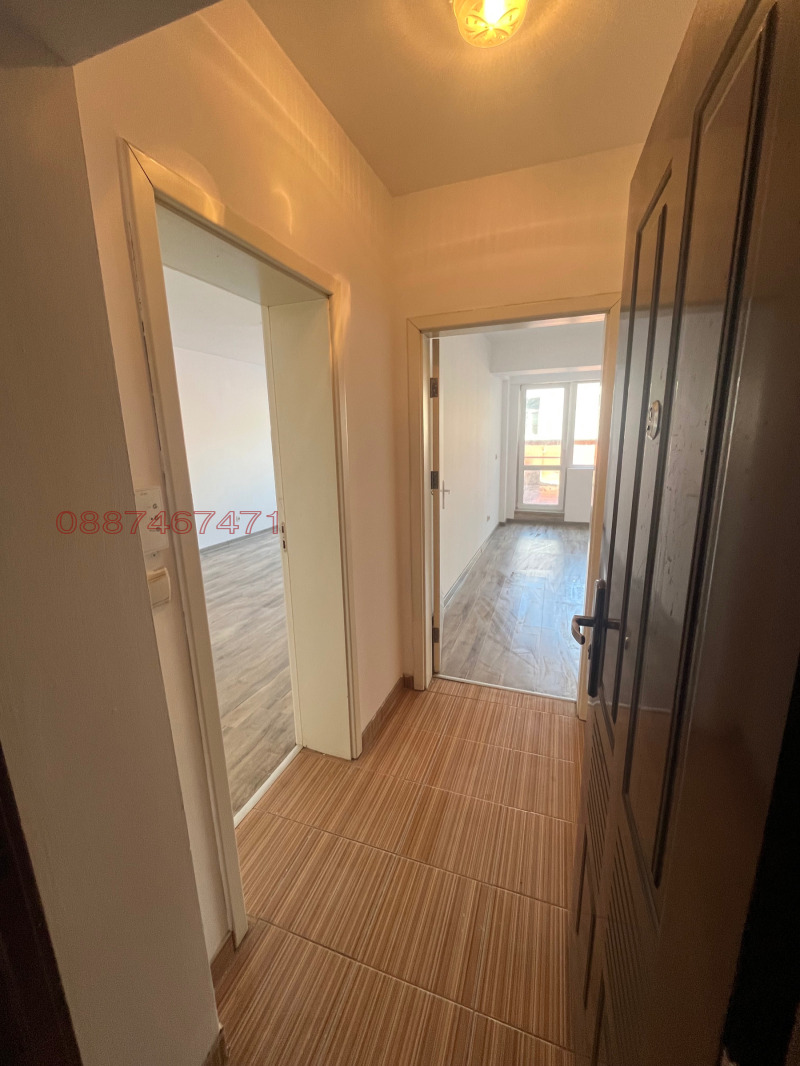 En venta  1 dormitorio Shumen , Tsentar , 48 metros cuadrados | 46540902 - imagen [8]