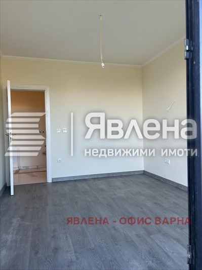 Продава 3-СТАЕН, гр. Варна, Изгрев, снимка 8 - Aпартаменти - 48670701