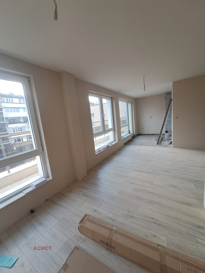 Продава 3-СТАЕН, гр. София, Илинден, снимка 3 - Апартаменти - 49110077