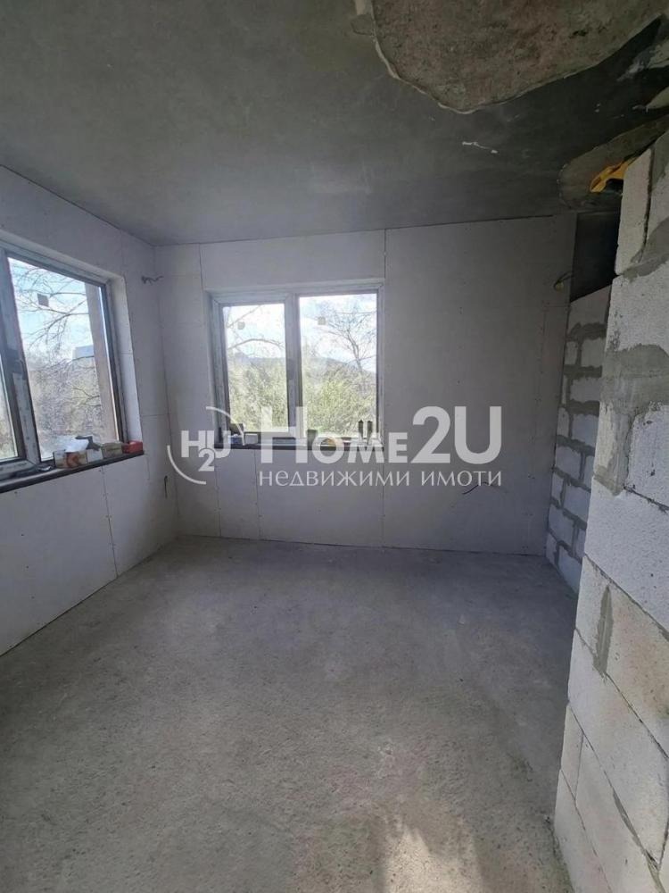 Продава КЪЩА, гр. Перник, Църква, снимка 2 - Къщи - 54618553