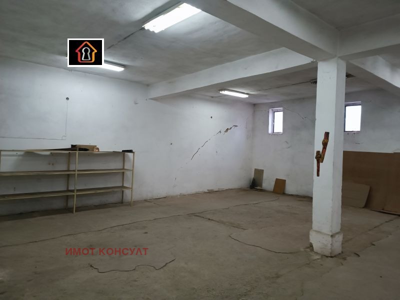 Продава  Склад град Враца , Промишлена зона , 181 кв.м | 50714472 - изображение [3]