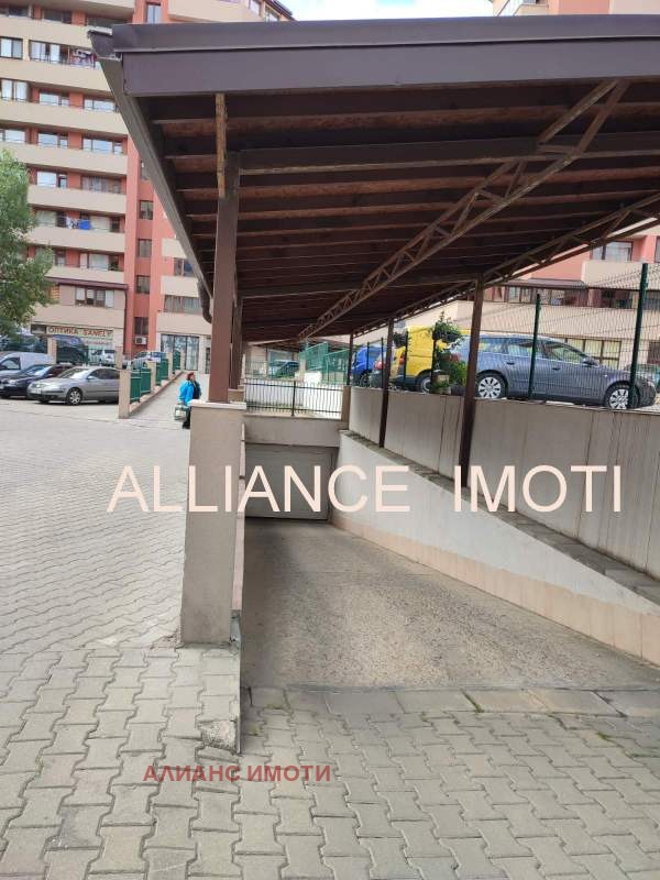 Продава ГАРАЖ, ПАРКОМЯСТО, гр. София, Младост 3