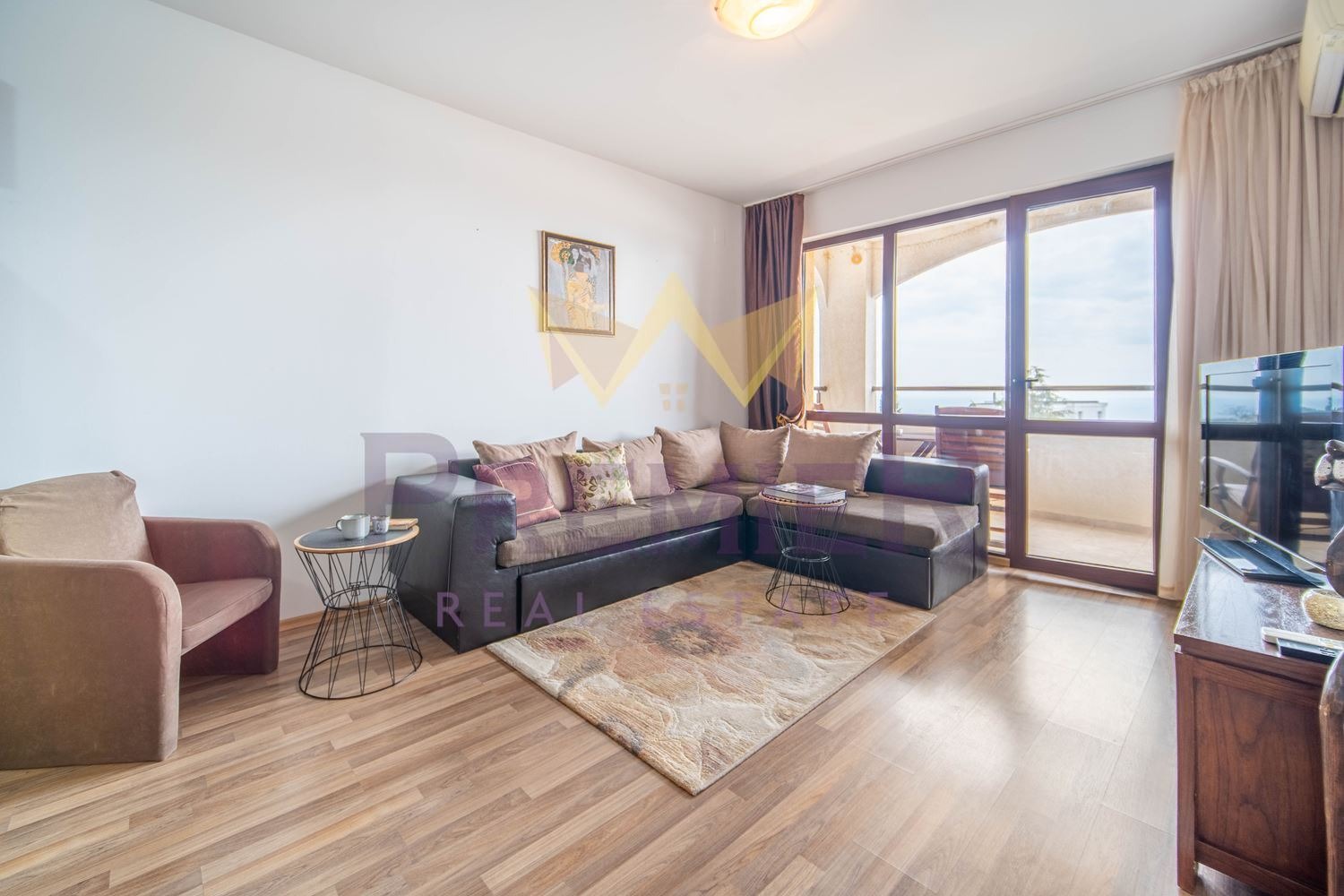 Продава 2-СТАЕН, гр. Варна, м-т Горна Трака, снимка 3 - Апартаменти - 54063746