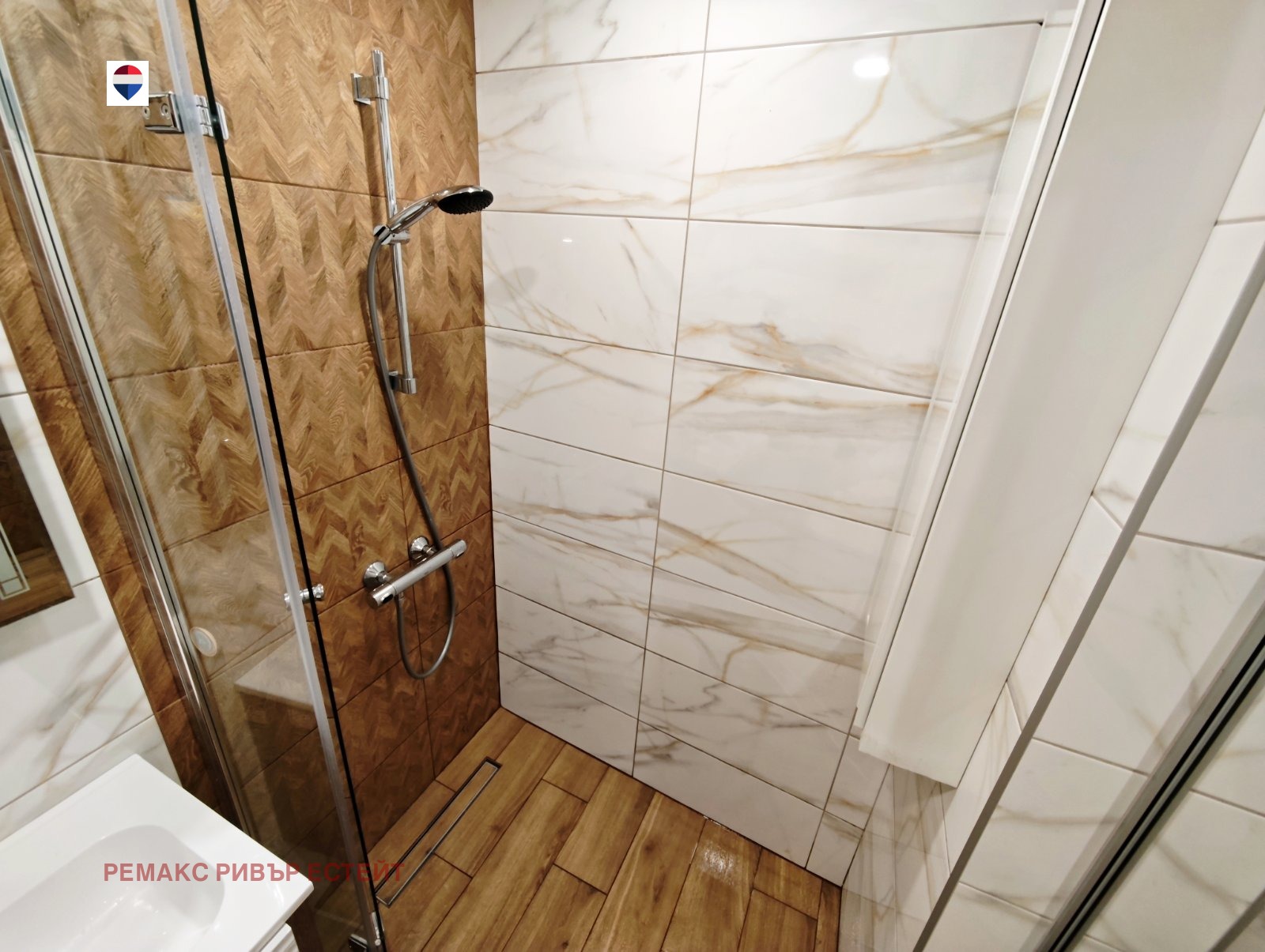 Продава 4-СТАЕН, гр. Русе, Хъшове, снимка 11 - Апартаменти - 54999284
