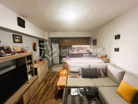 1 chambre Briz, Varna 1