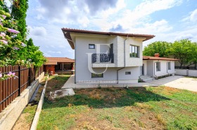 Casa Gurmazovo, regione Sofia
