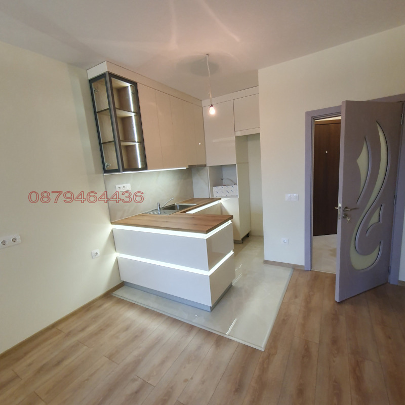 Продава 2-СТАЕН, гр. София, Младост 4