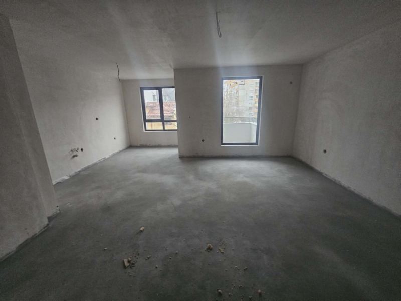 Продава 3-СТАЕН, гр. Кърджали, Възрожденци