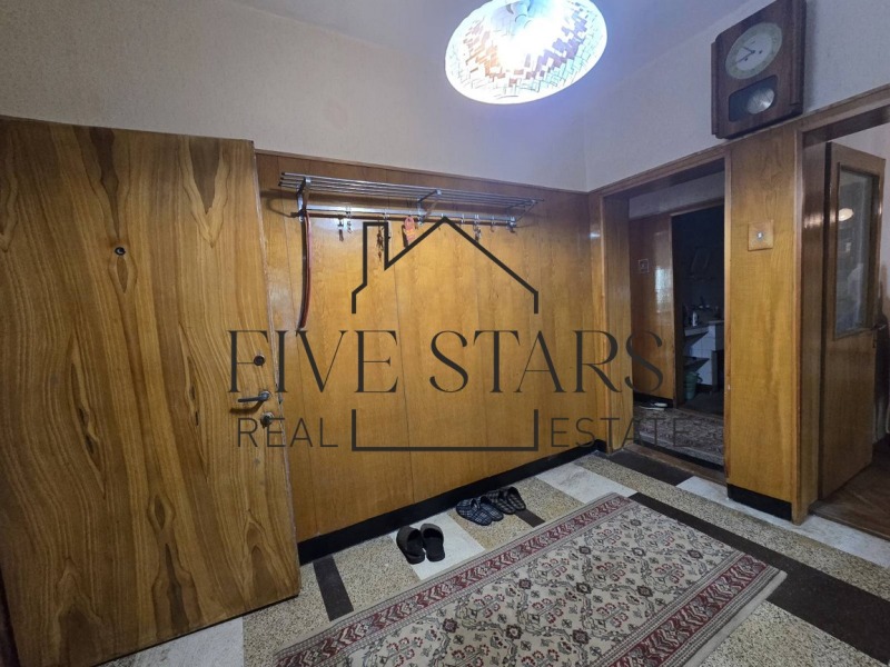 En venta  3 dormitorios Dobrich , Tsentar , 117 metros cuadrados | 14015653 - imagen [4]