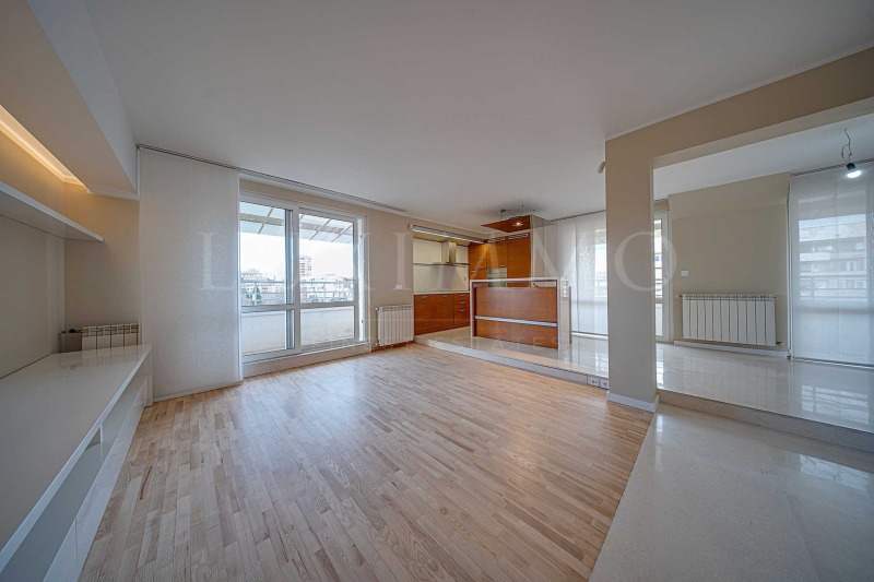 Продава 4-СТАЕН, гр. София, Борово, снимка 2 - Апартаменти - 52571728