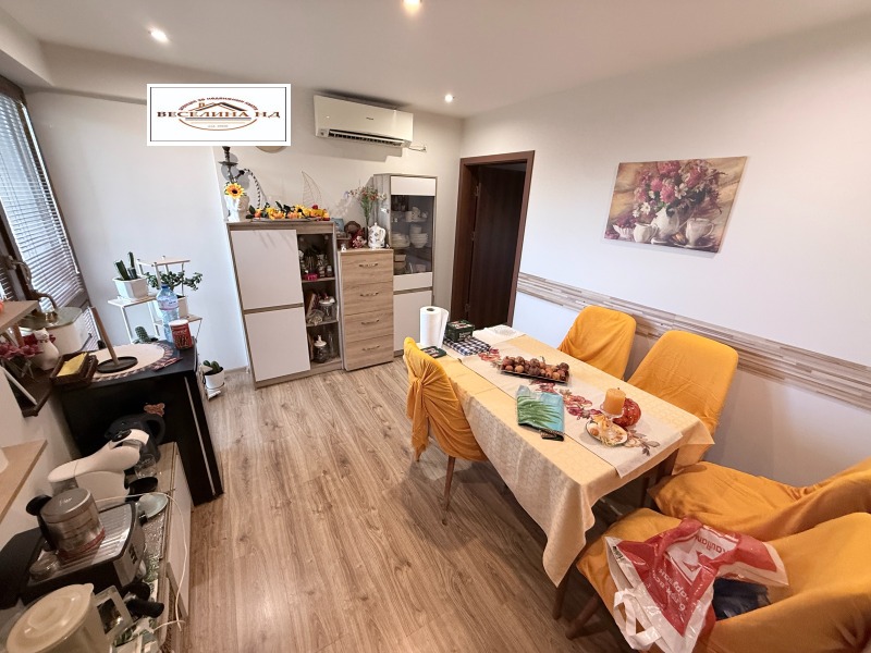 Продава КЪЩА, с. Оброчище, област Добрич, снимка 4 - Къщи - 53043785