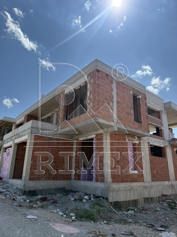 Продава КЪЩА, с. Марково, област Пловдив, снимка 4 - Къщи - 55456900