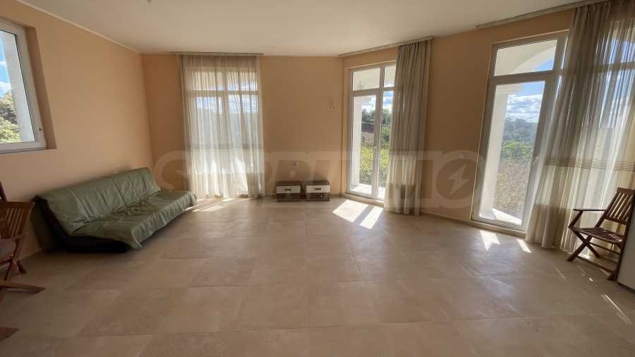 Продава КЪЩА, с. Близнаци, област Варна, снимка 5 - Къщи - 56226087