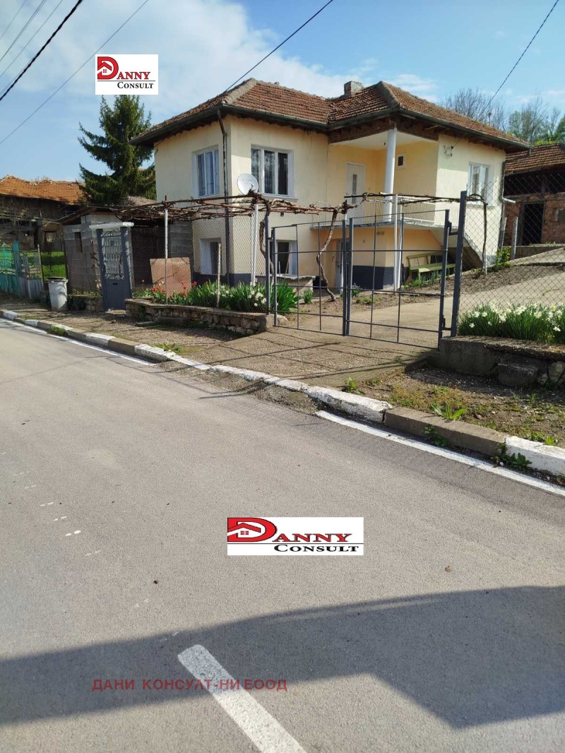 Till salu  Hus region Ruse , Karamanovo , 130 kvm | 20770334 - bild [5]