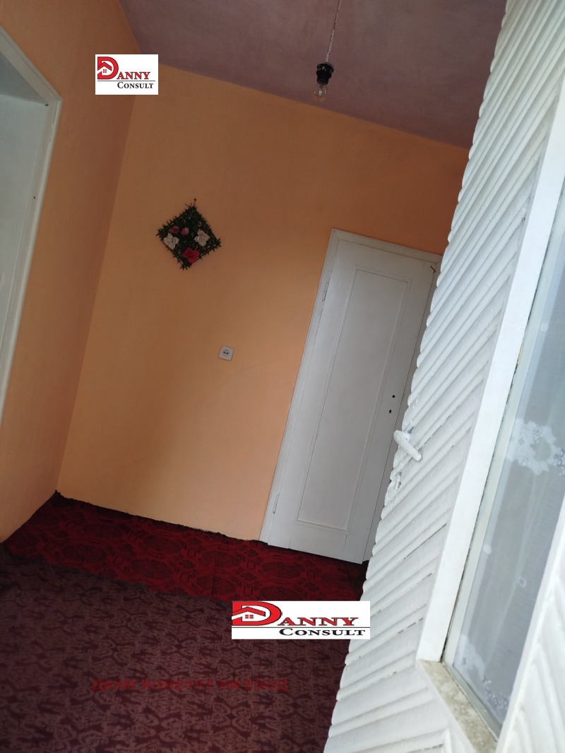 Till salu  Hus region Ruse , Karamanovo , 130 kvm | 20770334 - bild [16]