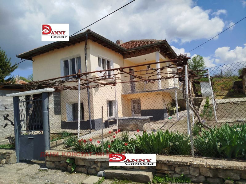 Till salu  Hus region Ruse , Karamanovo , 130 kvm | 20770334 - bild [2]