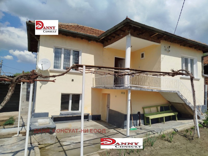 Till salu  Hus region Ruse , Karamanovo , 130 kvm | 20770334 - bild [4]