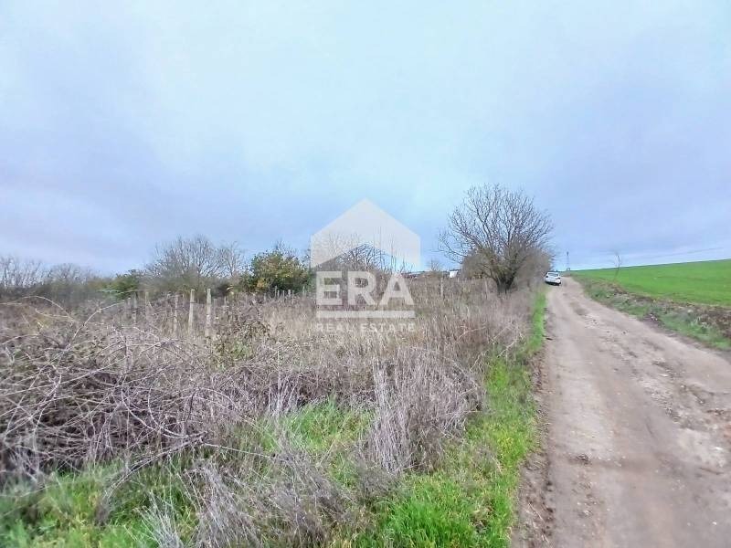 Продава ПАРЦЕЛ, с. Страшимирово, област Варна, снимка 2 - Парцели - 52707355