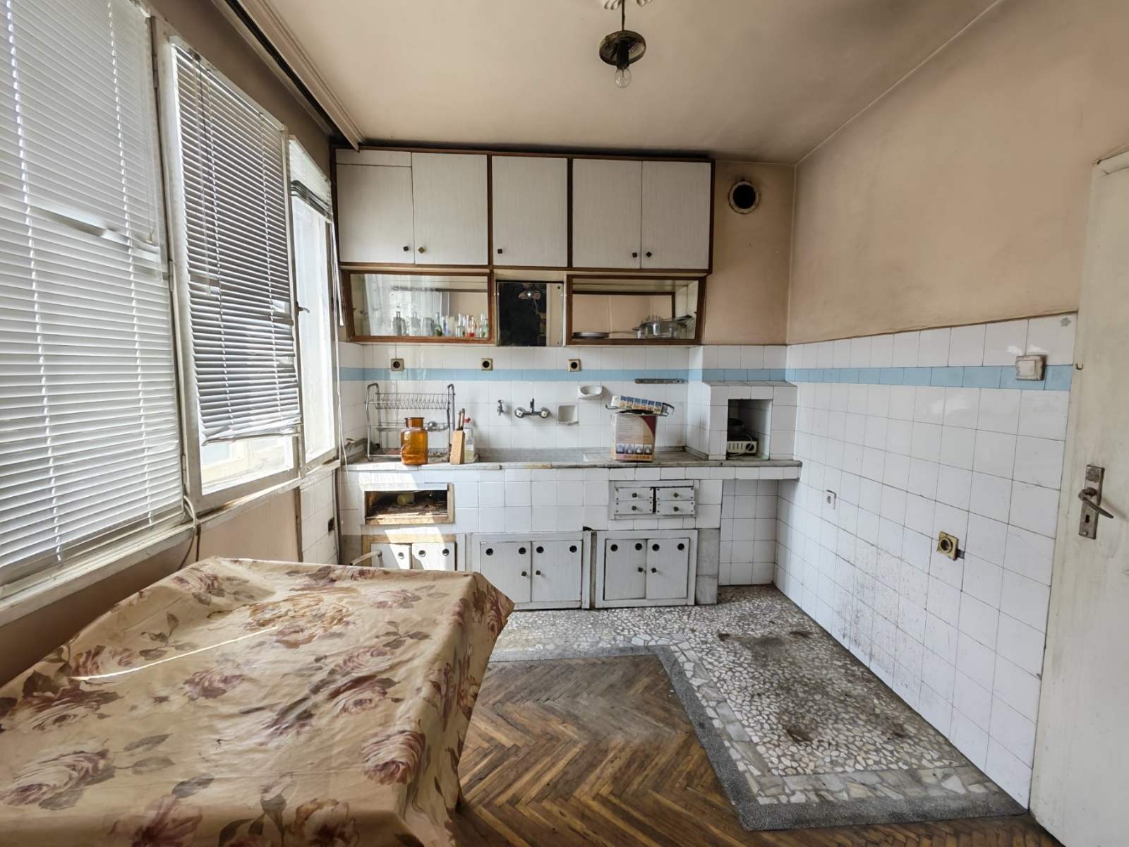 Продава 4-СТАЕН, гр. Габрово, Долни Бакойци, снимка 7 - Апартаменти - 54676957