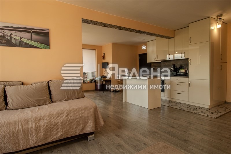 Продава 3-СТАЕН, гр. Пловдив, Христо Смирненски, снимка 4 - Апартаменти - 55872605