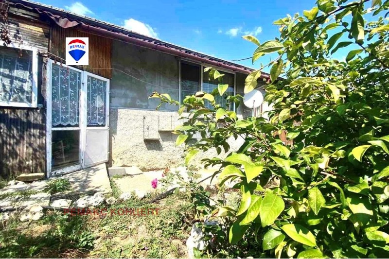 Продава  Къща област Шумен , с. Овчарово , 76 кв.м | 61192655 - изображение [10]