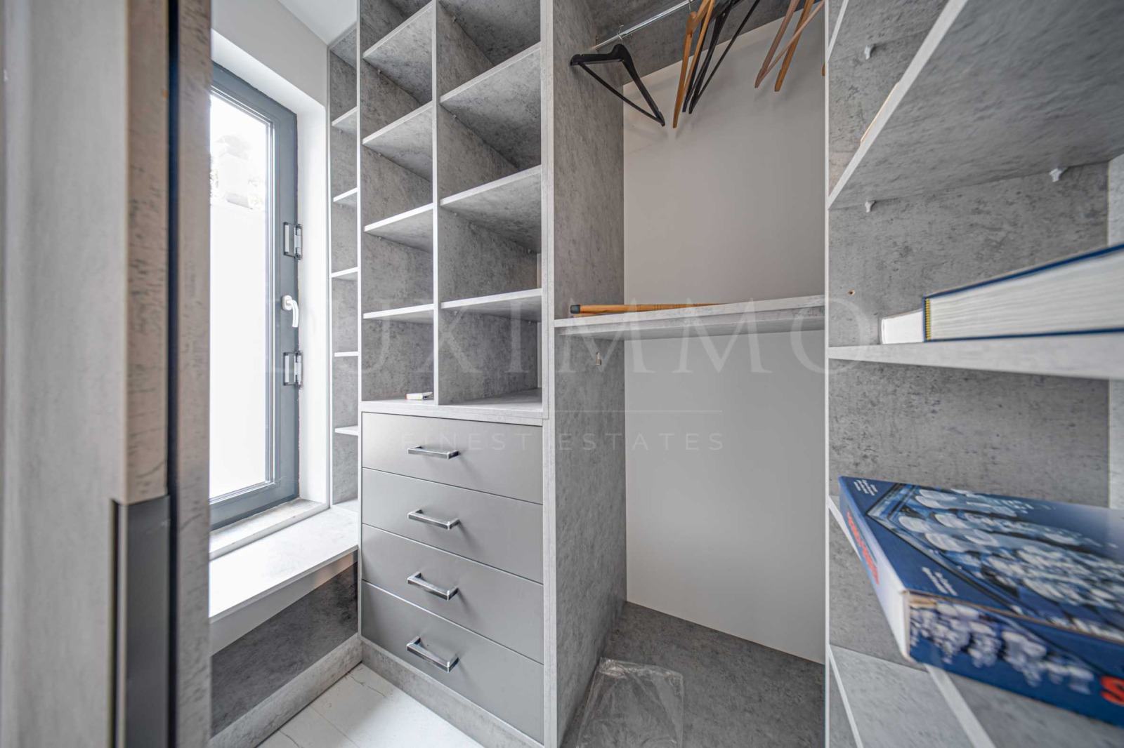 Продава КЪЩА, гр. София, Център, снимка 14 - Къщи - 56622261