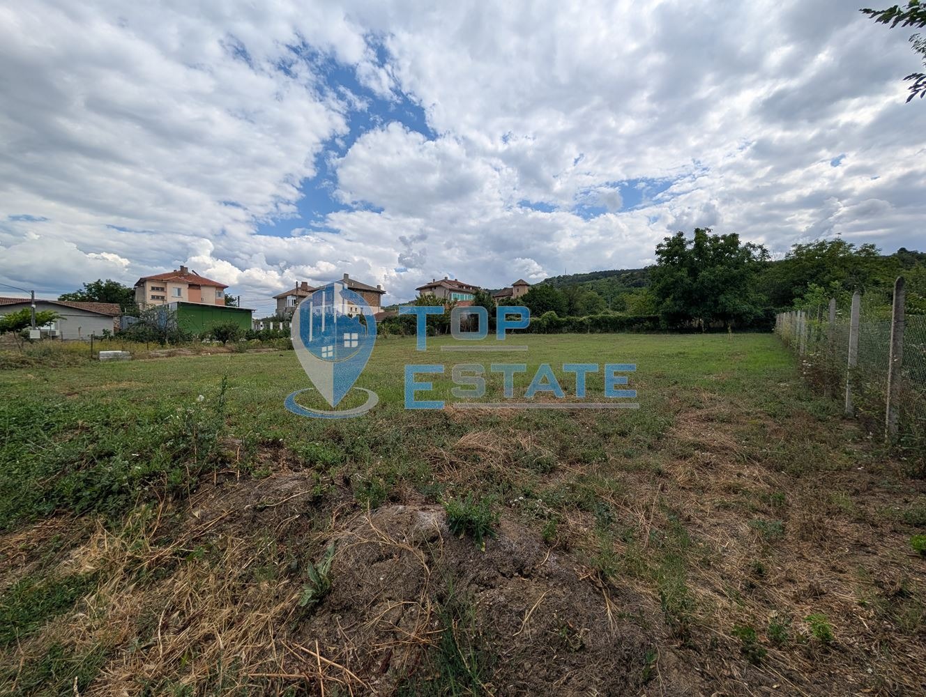 Продава ПАРЦЕЛ, гр. Лясковец, област Велико Търново, снимка 3 - Парцели - 55643991