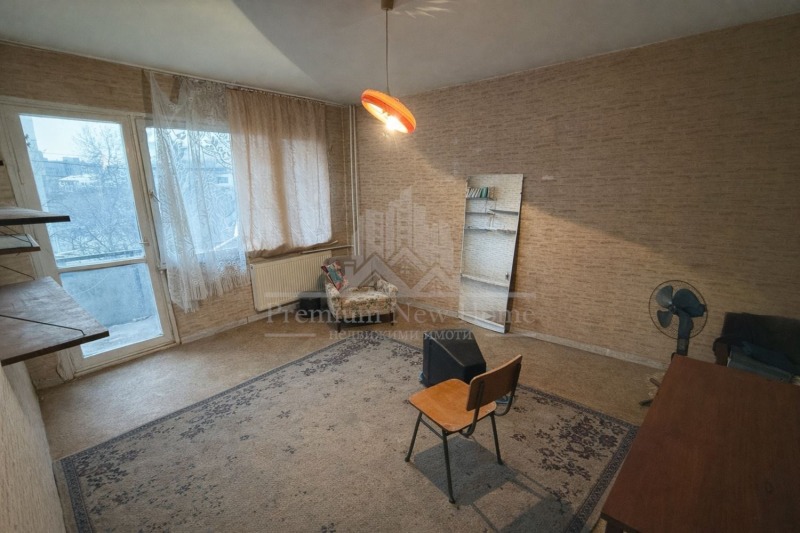 Продава 3-СТАЕН, гр. София, Толстой, снимка 3 - Апартаменти - 53191472