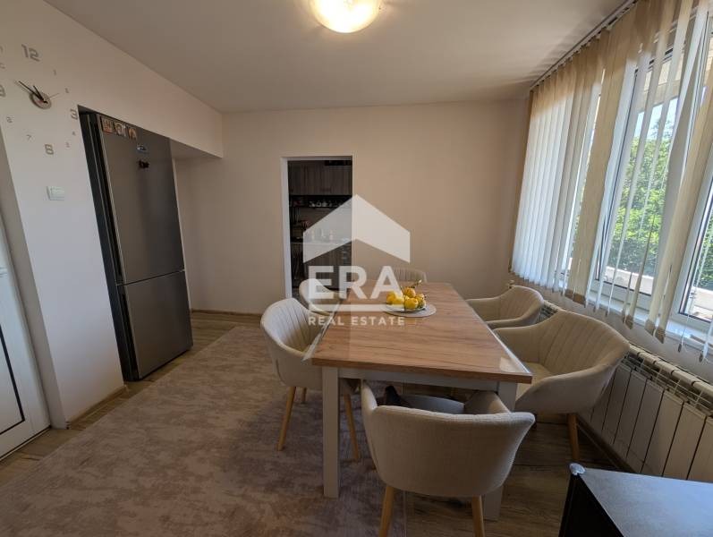 Продава ЕТАЖ ОТ КЪЩА, гр. Шумен, Дивдядово, снимка 5 - Етаж от къща - 55101983
