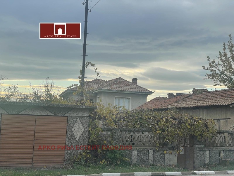 Продава КЪЩА, с. Гелеменово, област Пазарджик, снимка 3 - Къщи - 53071823