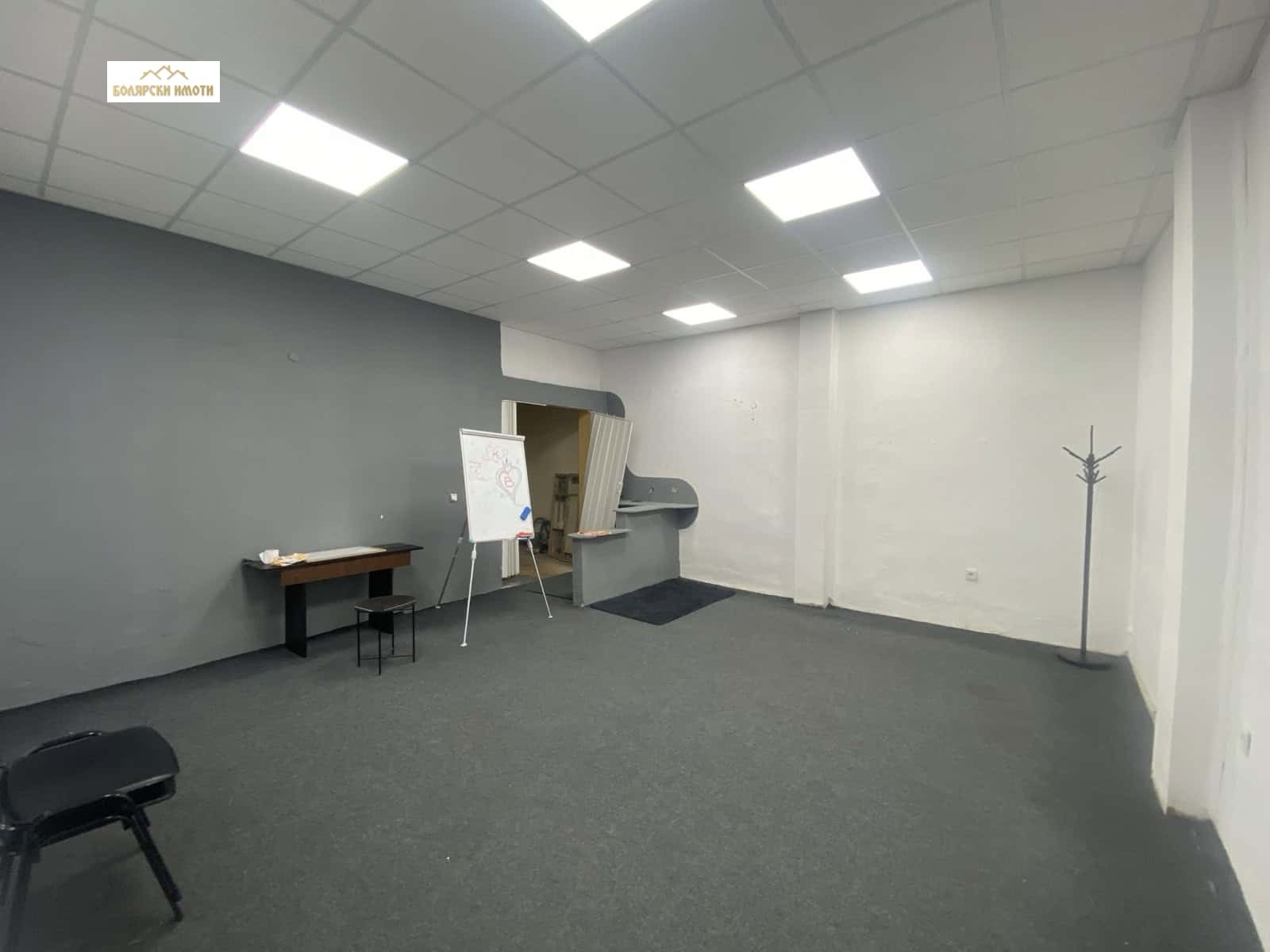 Продава ОФИС, гр. Велико Търново, Център, снимка 8 - Офиси - 54757176