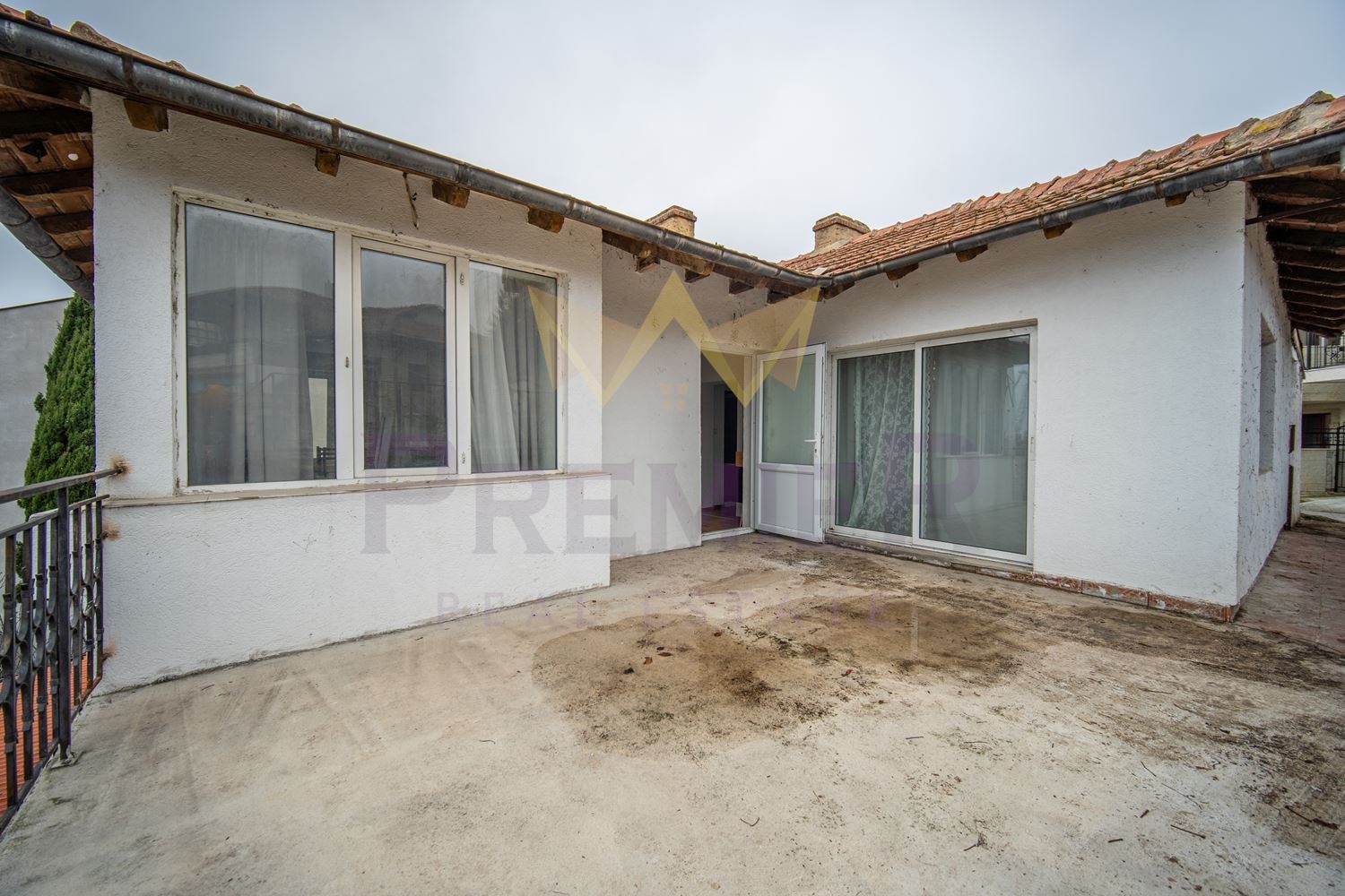 Продава КЪЩА, гр. Балчик, област Добрич, снимка 8 - Къщи - 56579066