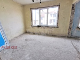 ������� 4-����� | Imot.bg � ����� ������ 8