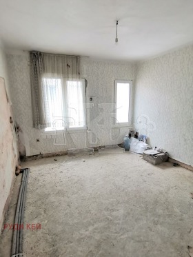 ������� 4-����� | Imot.bg � ����� ������ 12