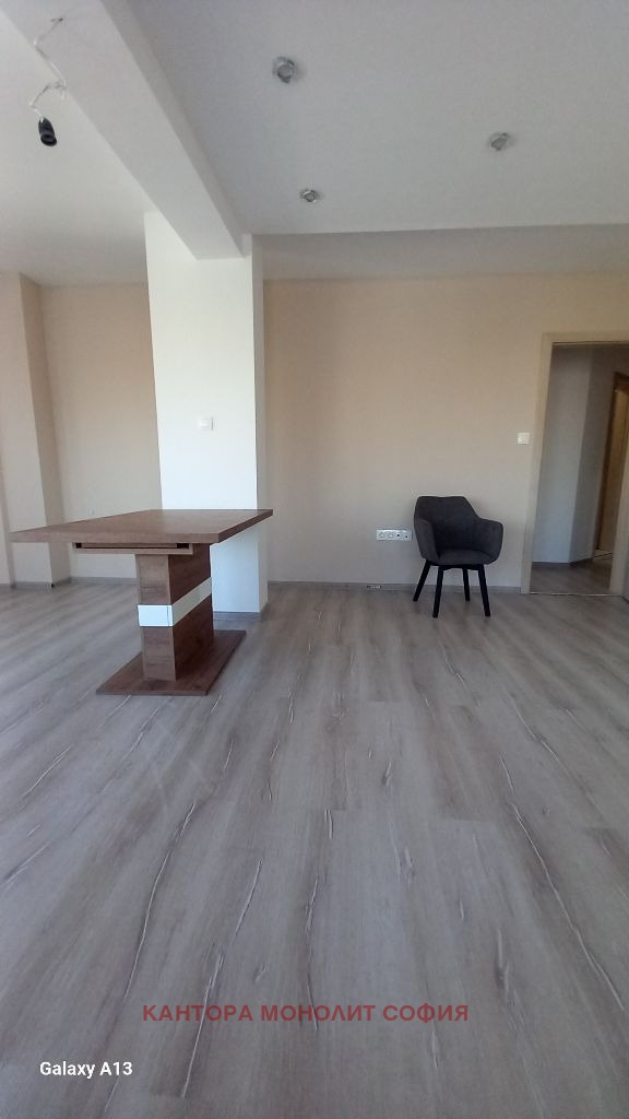 Na sprzedaż  2 sypialnie Sofia , Centar , 114 mkw | 42235948