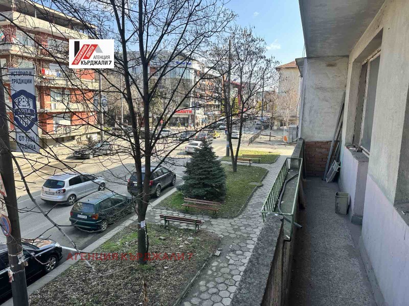 Продава  3-стаен град Кърджали , Център , 76 кв.м | 75979026 - изображение [9]