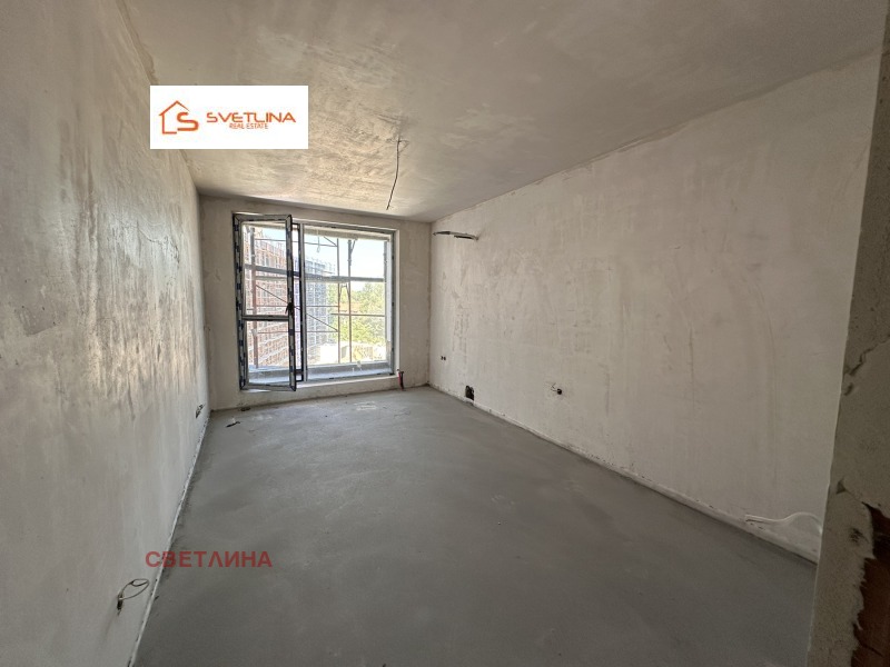 Na prodej  2 ložnice Sofia , Malinova dolina , 130 m2 | 97654783 - obraz [4]