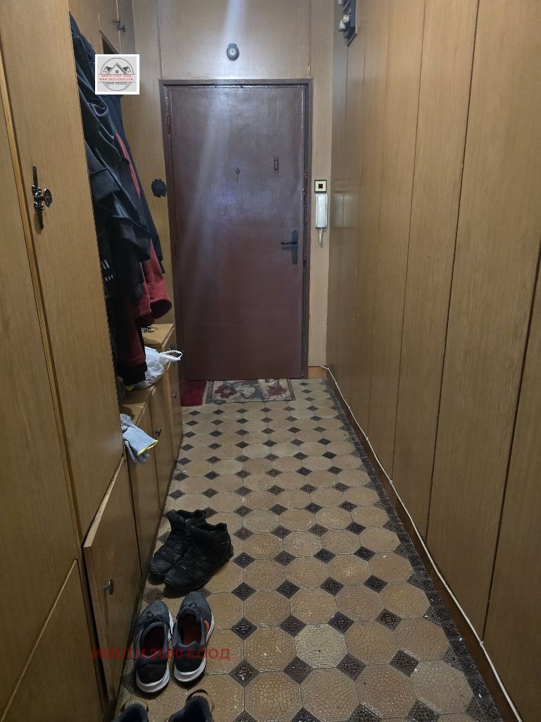 Продава 4-СТАЕН, гр. Стара Загора, Център, снимка 2 - Апартаменти - 54671489