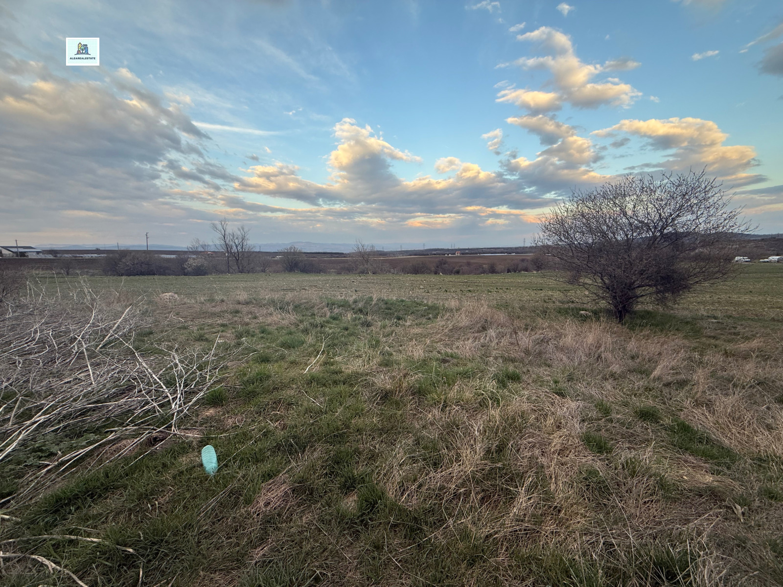 Продава ПАРЦЕЛ, с. Храбърско, област София област