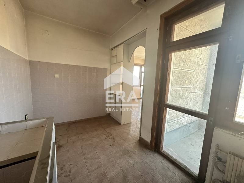 Продава ЕТАЖ ОТ КЪЩА | Imot.bg — изображение 10